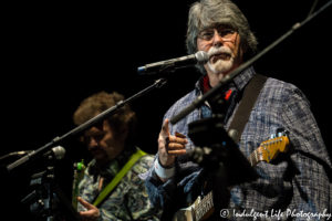 Randy Owen and Jeff Cook of country band Alabama live at Starlight Theatre, Kansas City concert photography.