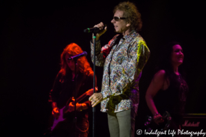 Mickey Thomas with John Roth and Stephanie Calvert of Starship performing live at Ameristar Casino in Kansas City, Missouri on June 10, 2017.