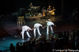 Boyz II Men closing out the show with a bow at the Susan G. Komen Greater Kansas City event Rock the Ribbon III at Arvest Bank Theatre at The Midland on June 21, 2018.