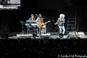 Cyndi Lauper and guitarist Kat Dyson performing live together at Sprint Center in Kansas City, MO on October 16, 2018.