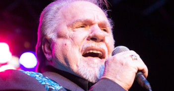 Gene Watson performed live in concert at Ameristar Casino in Kansas City, MO on February 23, 2019.