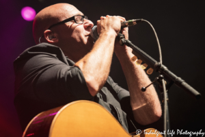 Sister Hazel frontman Ken Block performing live at Star Pavilion inside of Ameristar Casino in Kansas City, MO on November 22, 2019.