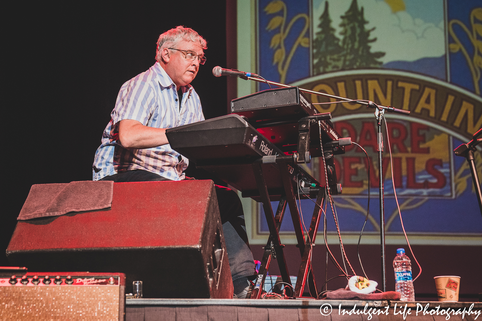 Keyboard player Kelly Brown of The Ozark Mountain Daredevils in concert at Ameristar Casino's Star Pavilion in Kansas City, MO on August 21, 2021.