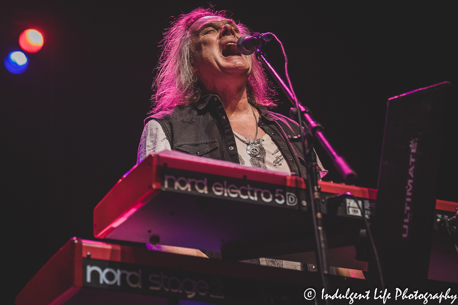 Keyboard player Leonard Shaw of The Guess Who live in concert at Ameristar Casino's Star Pavilion in Kansas City, MO on November 20, 2021.