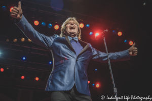 Two thumbs for Peter Noone and his band Herman's Hermits at Star Pavilion inside of Ameristar Casino in Kansas City, MO on January 28, 2022.