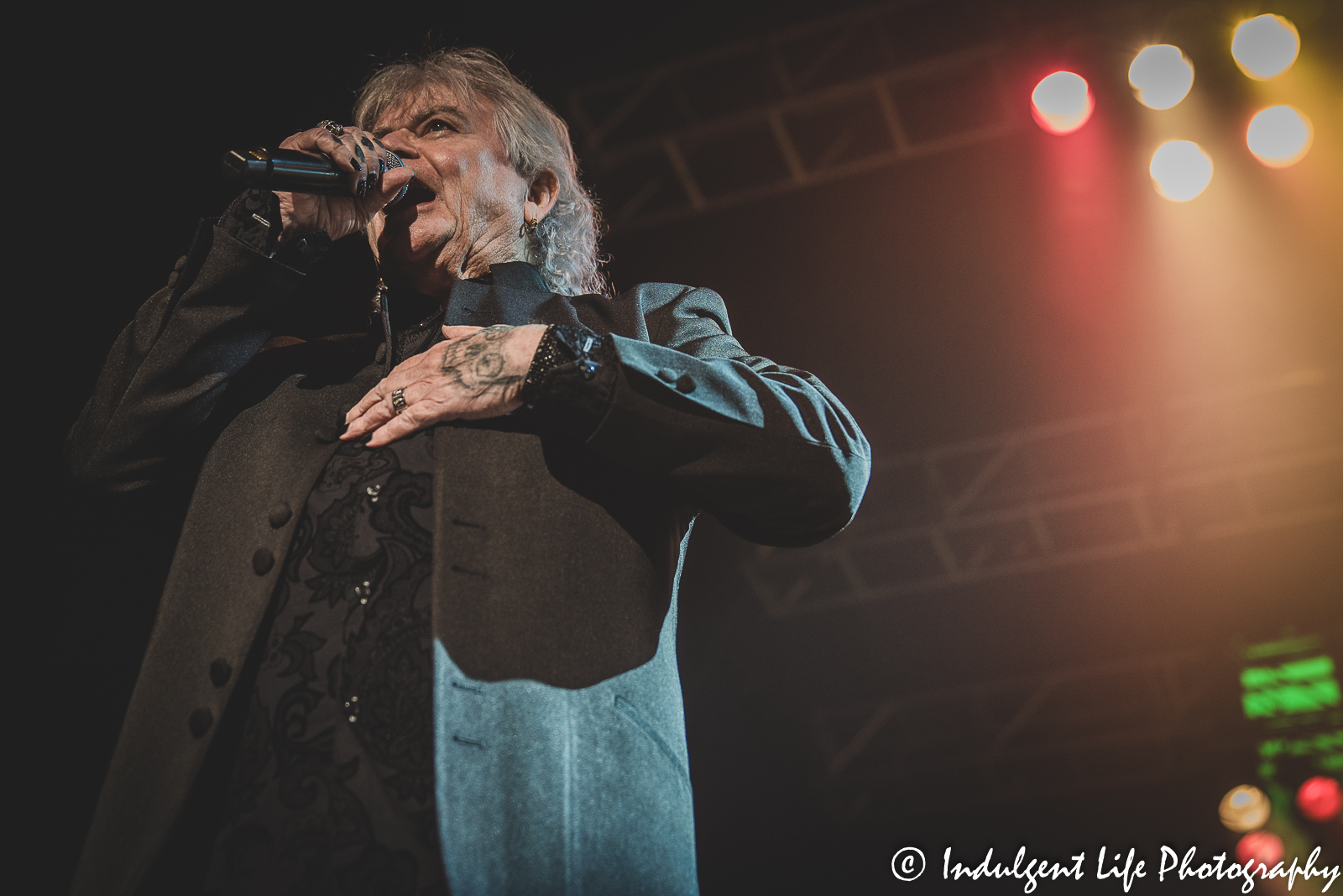 Air Supply's Russell Hitchcock singing live at Star Pavilion inside of Ameristar Casino in Kansas City, MO on May 7, 2022.