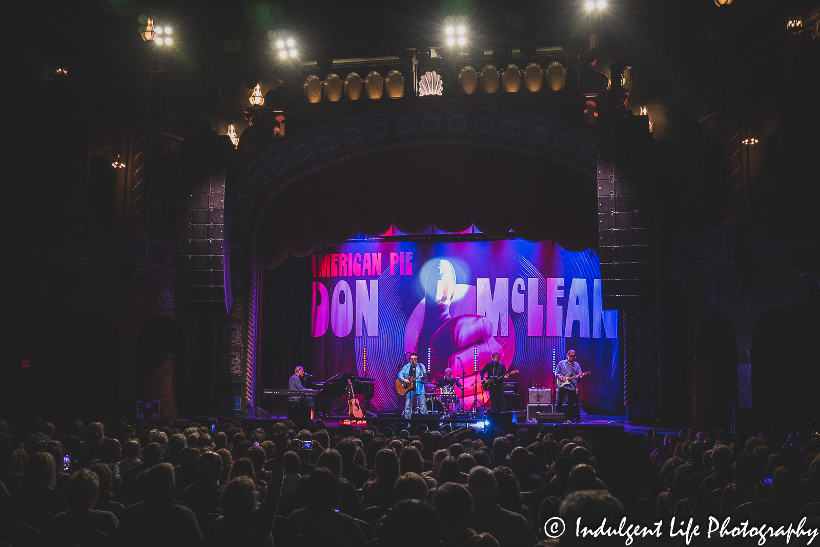 Don McLean performing "American Pie" live at Kansas City's Uptown Theater on April 29, 2022.