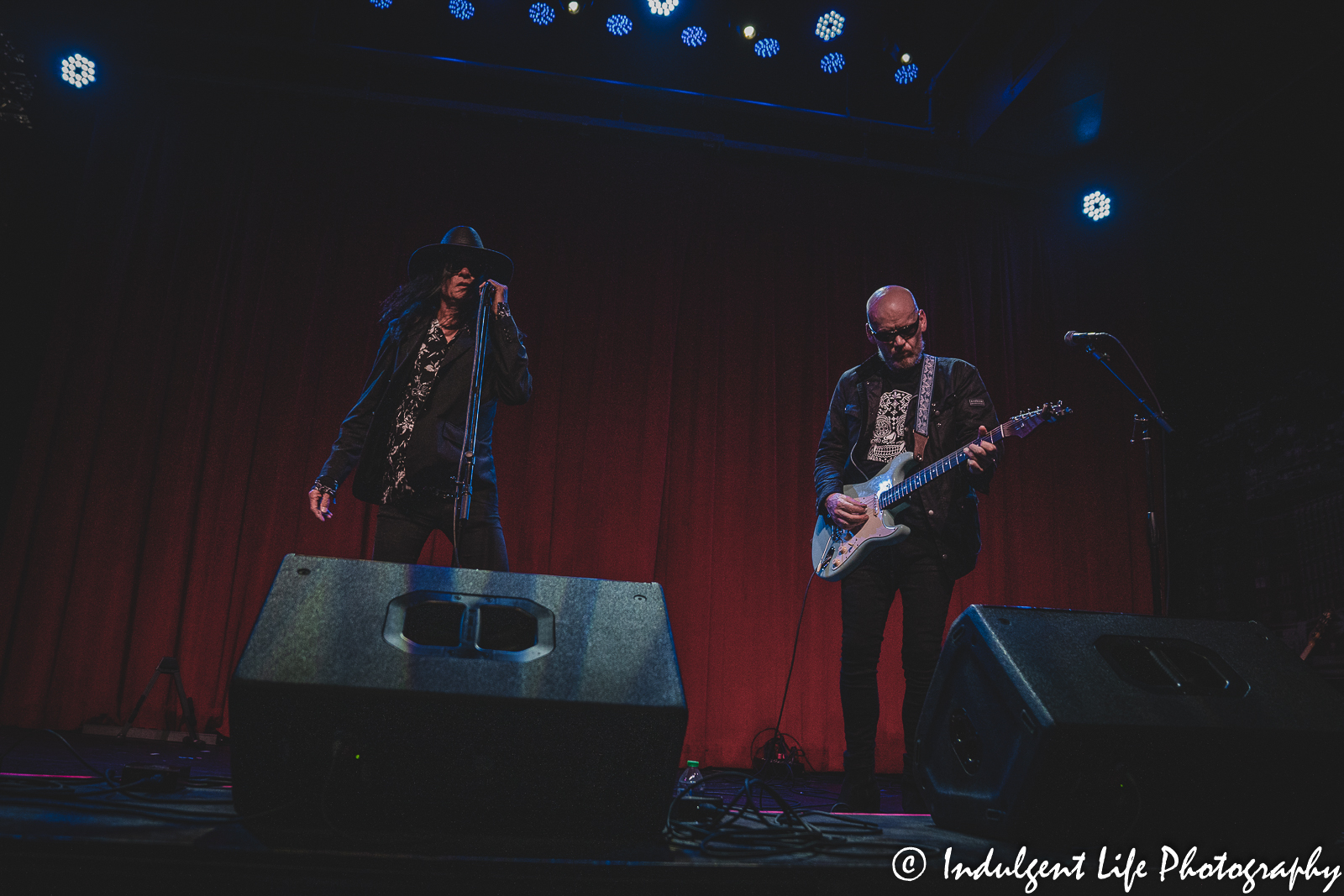 Gene Loves Jezebel members Jay Aston and Peter Bugg Rizzo performing together at the recordBar in downtown Kansas City, MO on May 26, 2022.