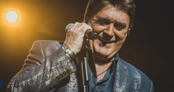 TG Sheppard performed live in concert with Moore & Moore at Ameristar Casino's Star Pavilion in Kansas City, MO on April 23, 2022.