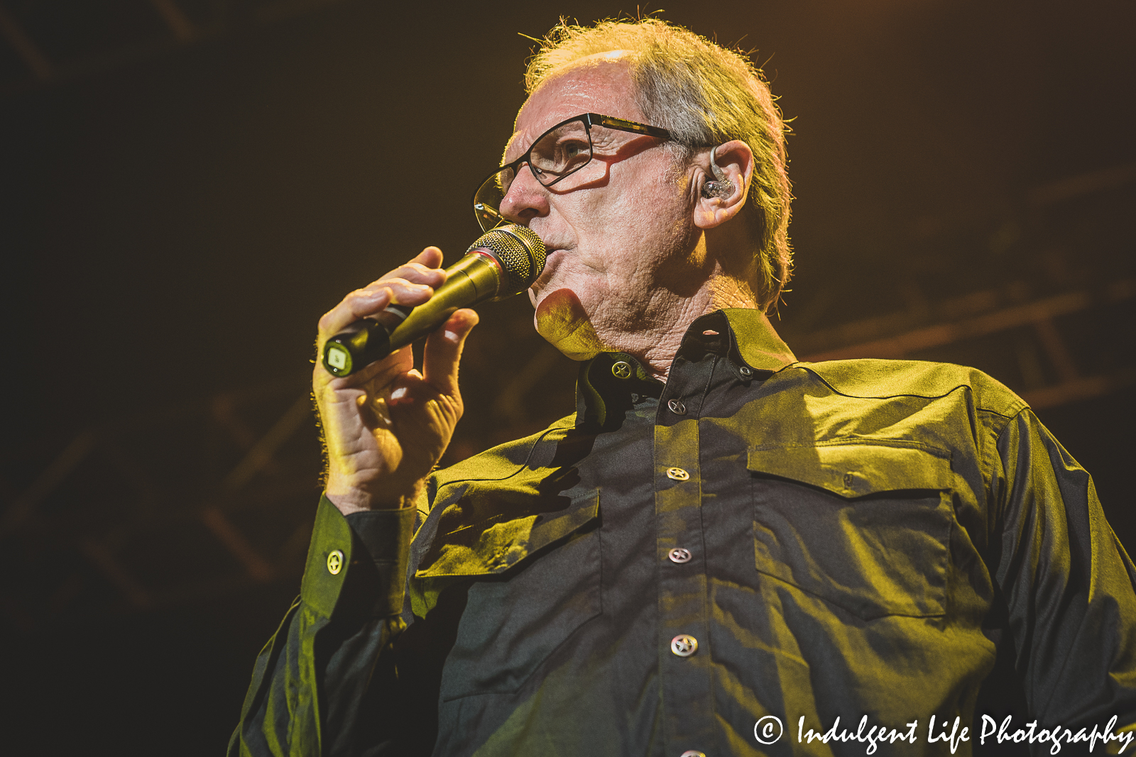 Rudy Gatlin filling in for The Oak Ridge Boys tenor singer Joe Bonsall live in concert at Ameristar Casino's Star Pavilion in Kansas City, MO on July 15, 2022.