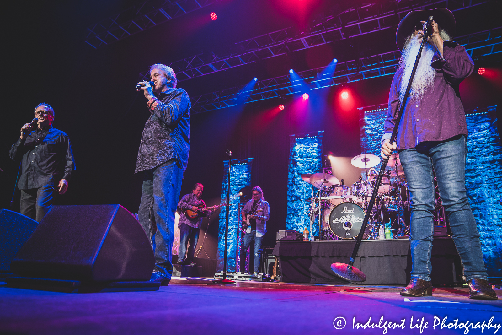 Duane Allen and William Lee Golden of The Oak Ridge Boys performing live with Rudy Gatlin at Ameristar Casino in Kansas City, MO on July 15, 2022.