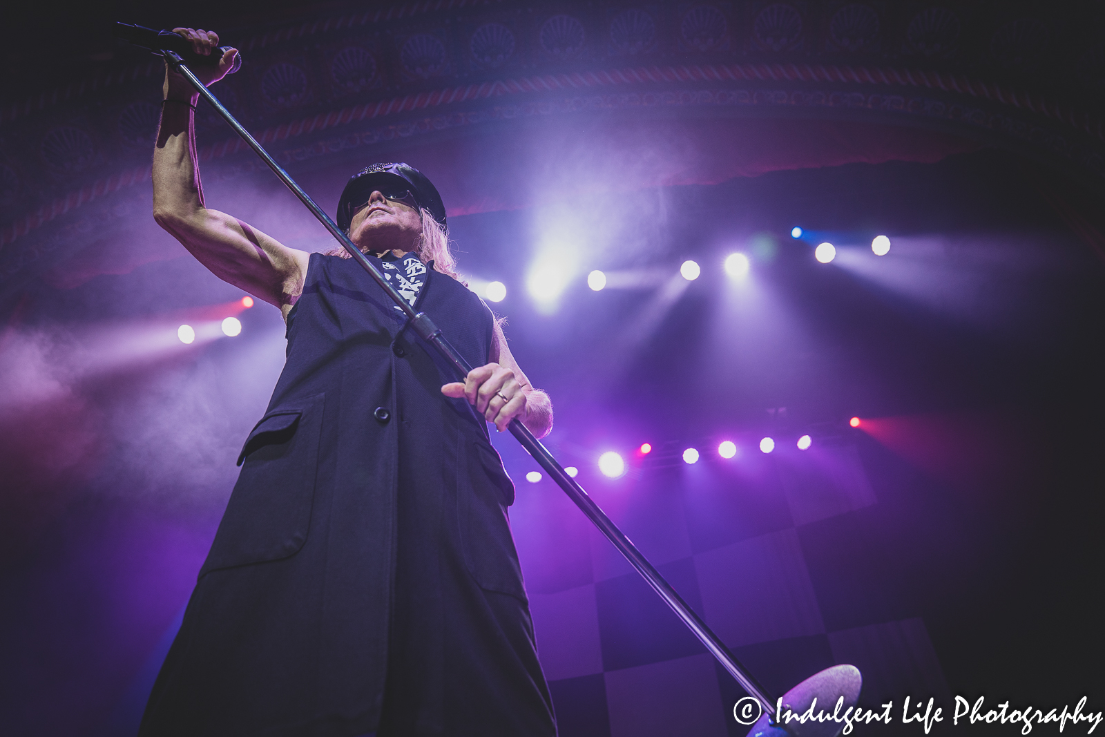 Cheap Trick lead singer Robin Zander opening the show with "Dream Police" at Uptown Theater in Kansas City, MO on September 13, 2022.