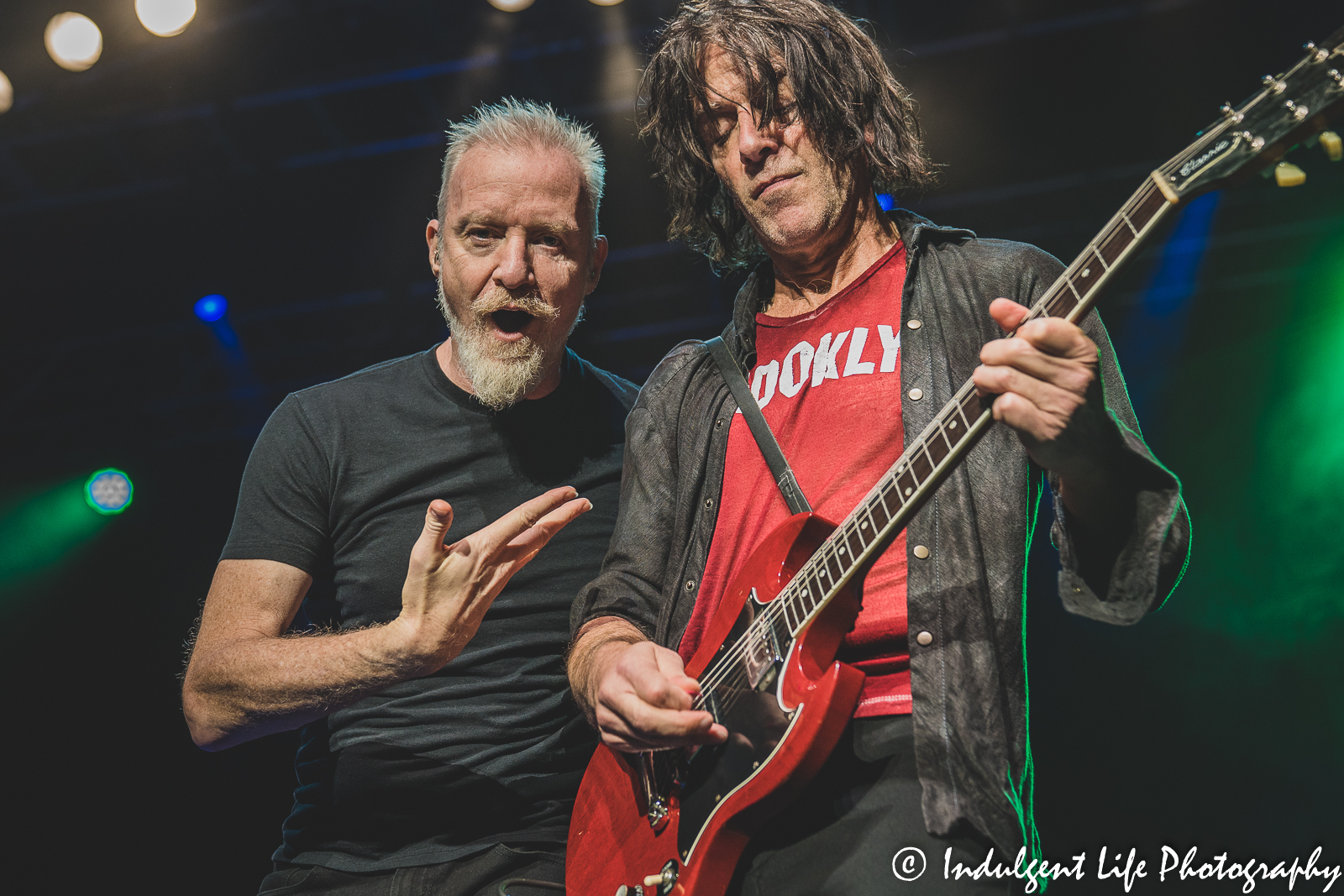 Spin Doctors lead singer Chris Barron and guitarist Eric Schenkman in concert together at Ameristar Casino Hotel Kansas City on October 21, 2022.