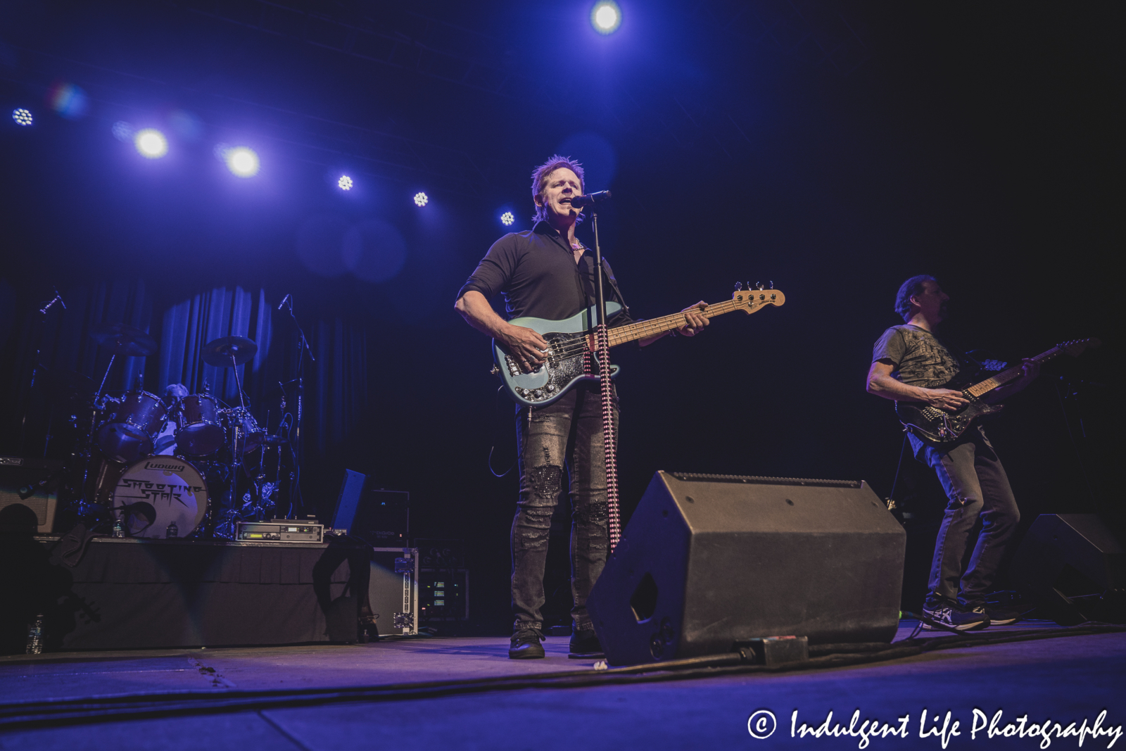 Shooting Star band members Todd Pettygrove and Chet Galloway performing together at Ameristar Casino in Kansas City, MO on April 20, 2024.