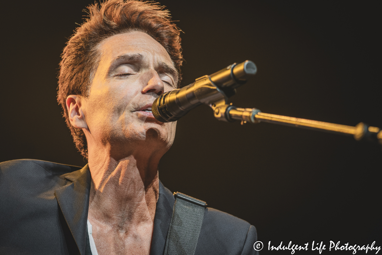 Richard Marx performing "Endless Summer Nights" acoustically at Amerister Casino's Star Pavilion in Kansas City, MO on August 24, 2024.