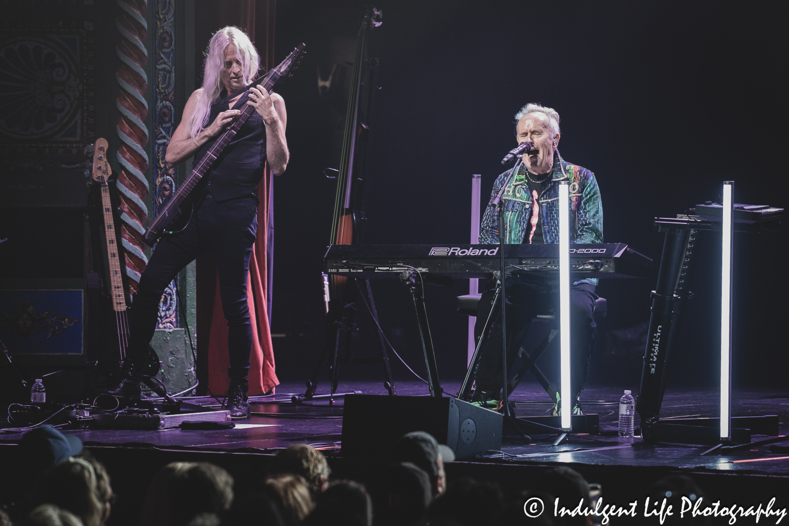 Howard playing the keyboard with band member Nick Beggs on bass at Uptown Theater in Kansas City, MO on August 25, 2024.